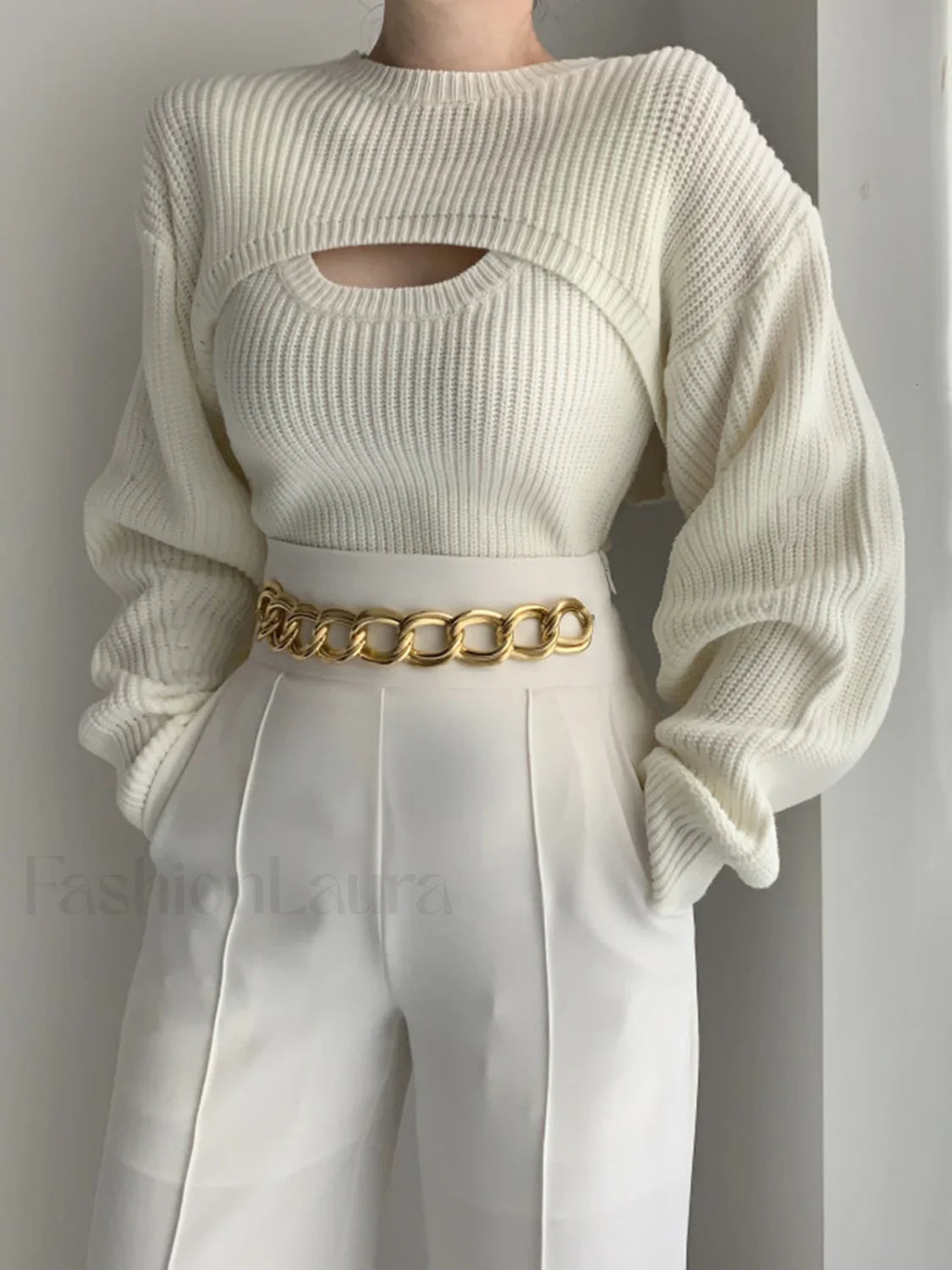 Utility Two Graceful Piece Bolero Sweater White / XS Sweaters L
