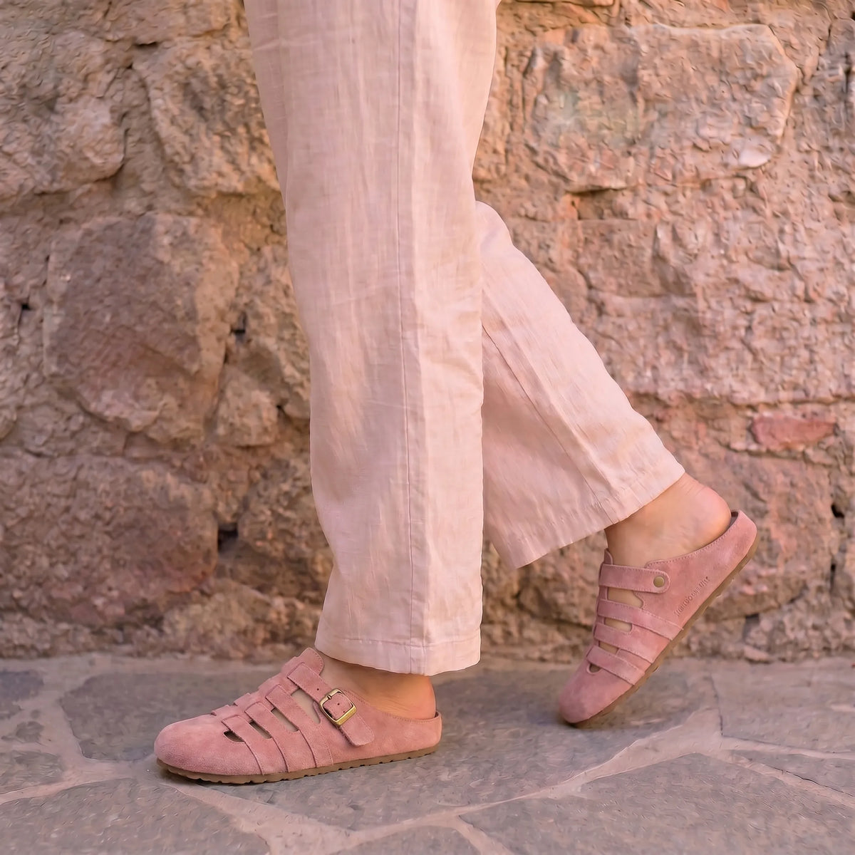 Suede Look Closed Toe Buckle Fisherman Clog Mules