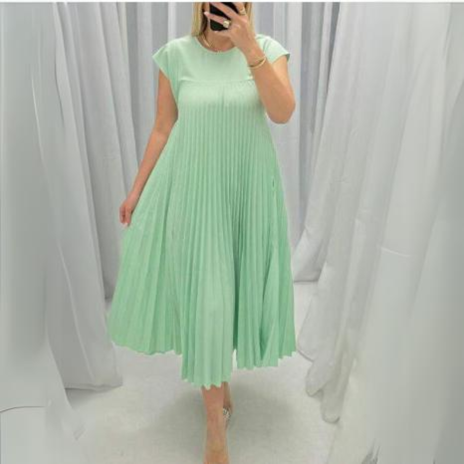 Scarlett Luxe Light and Fresh Pleated Dress Everyday Edit