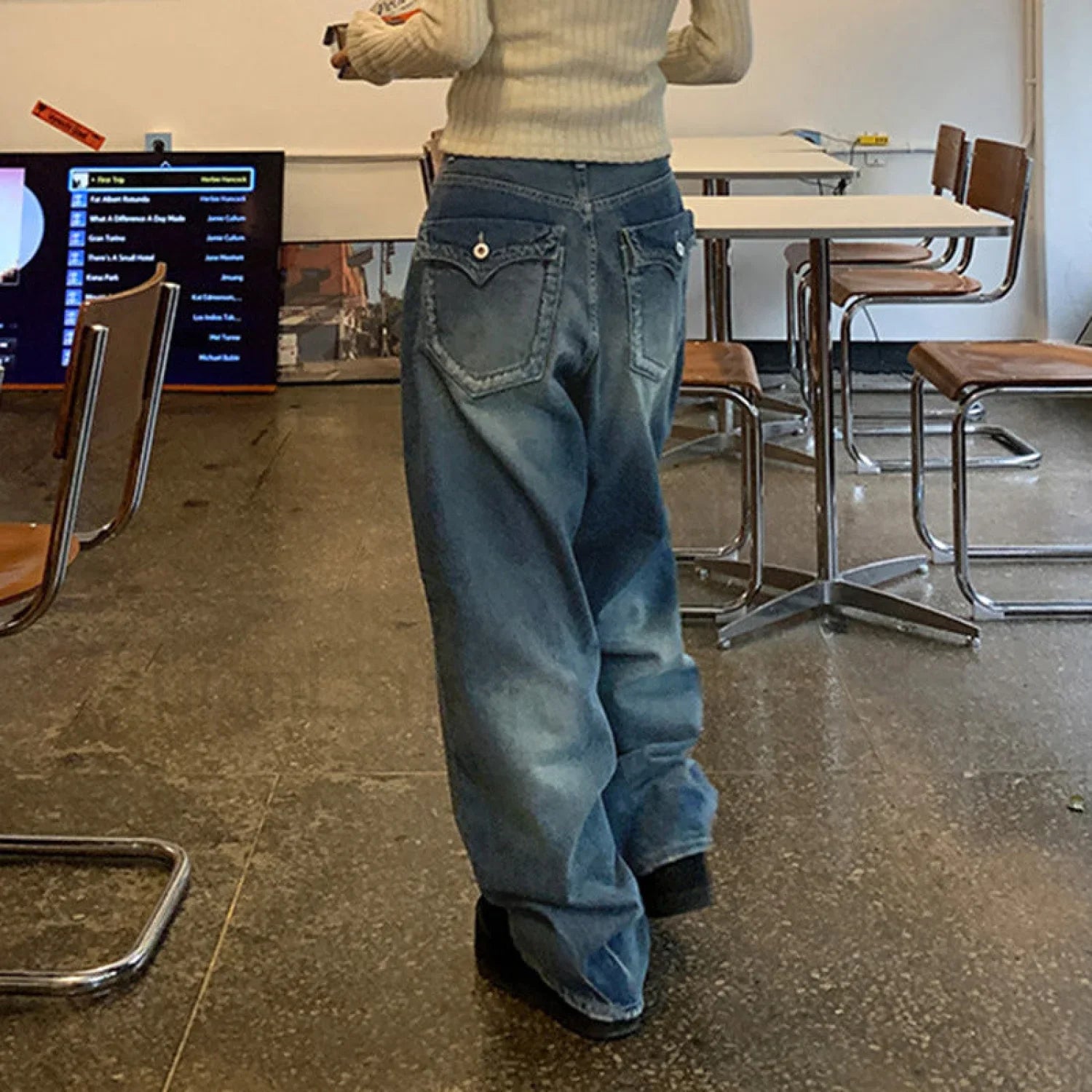 Vintage Blue Graceful Wash Boyfriend Jeans