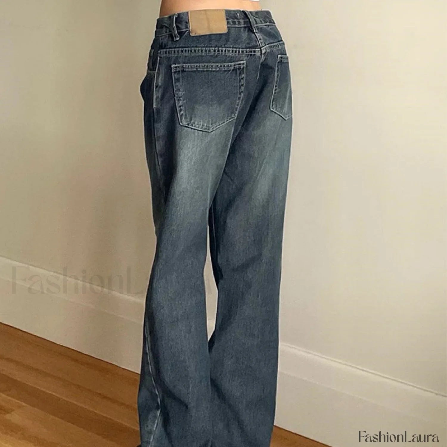 Vintage Blue Graceful Wash Boyfriend Jeans