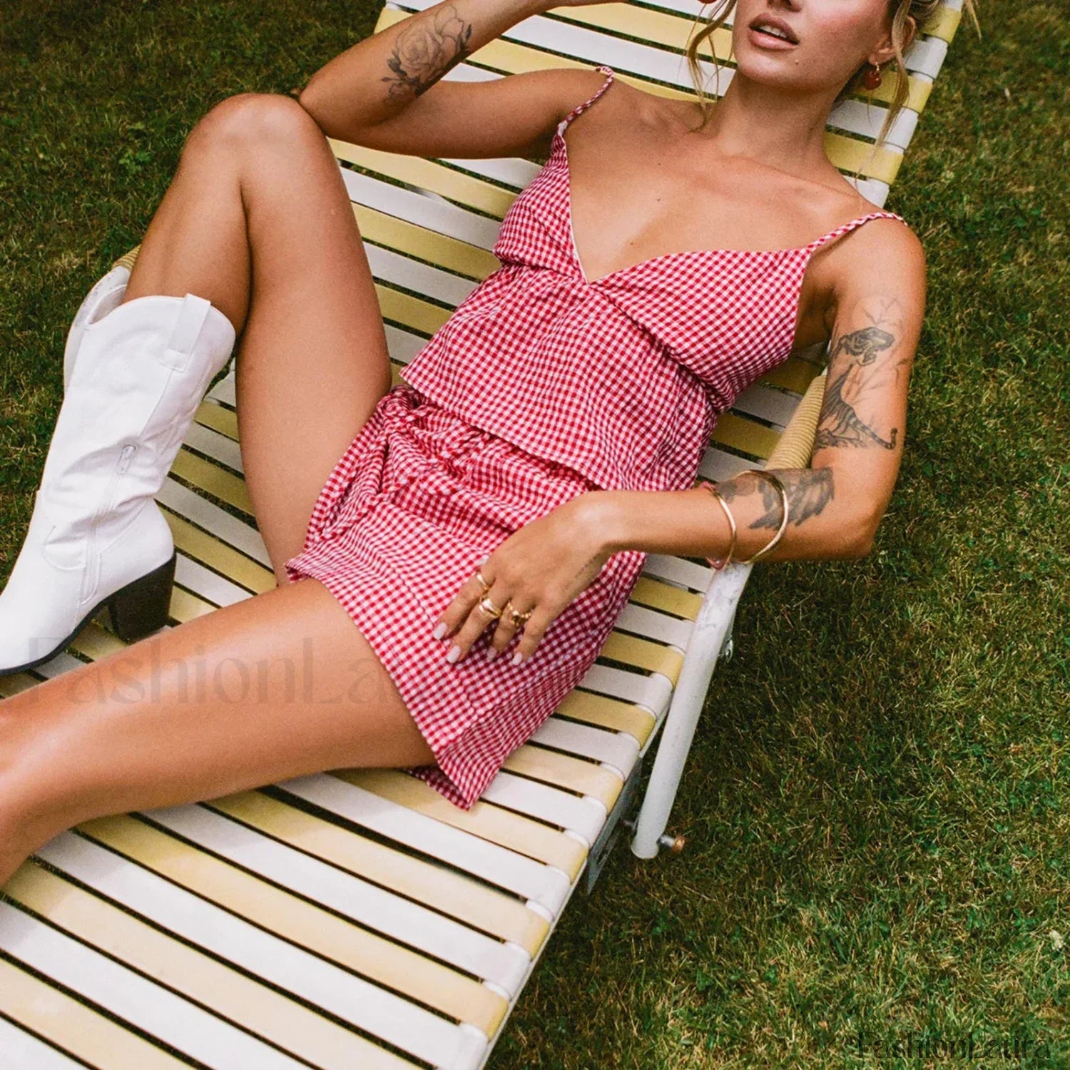 Vintage Plaid V-neck Backless Camisole Elastic Waist Shorts Two Piece Set