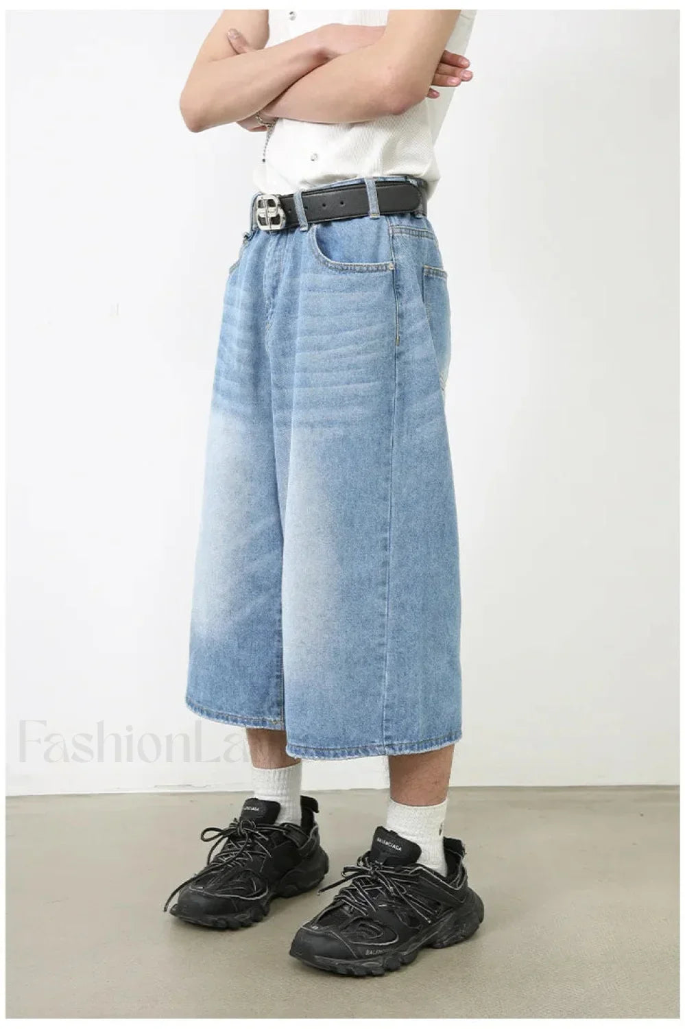 Vintage Y2K Loose Cropped Jeans