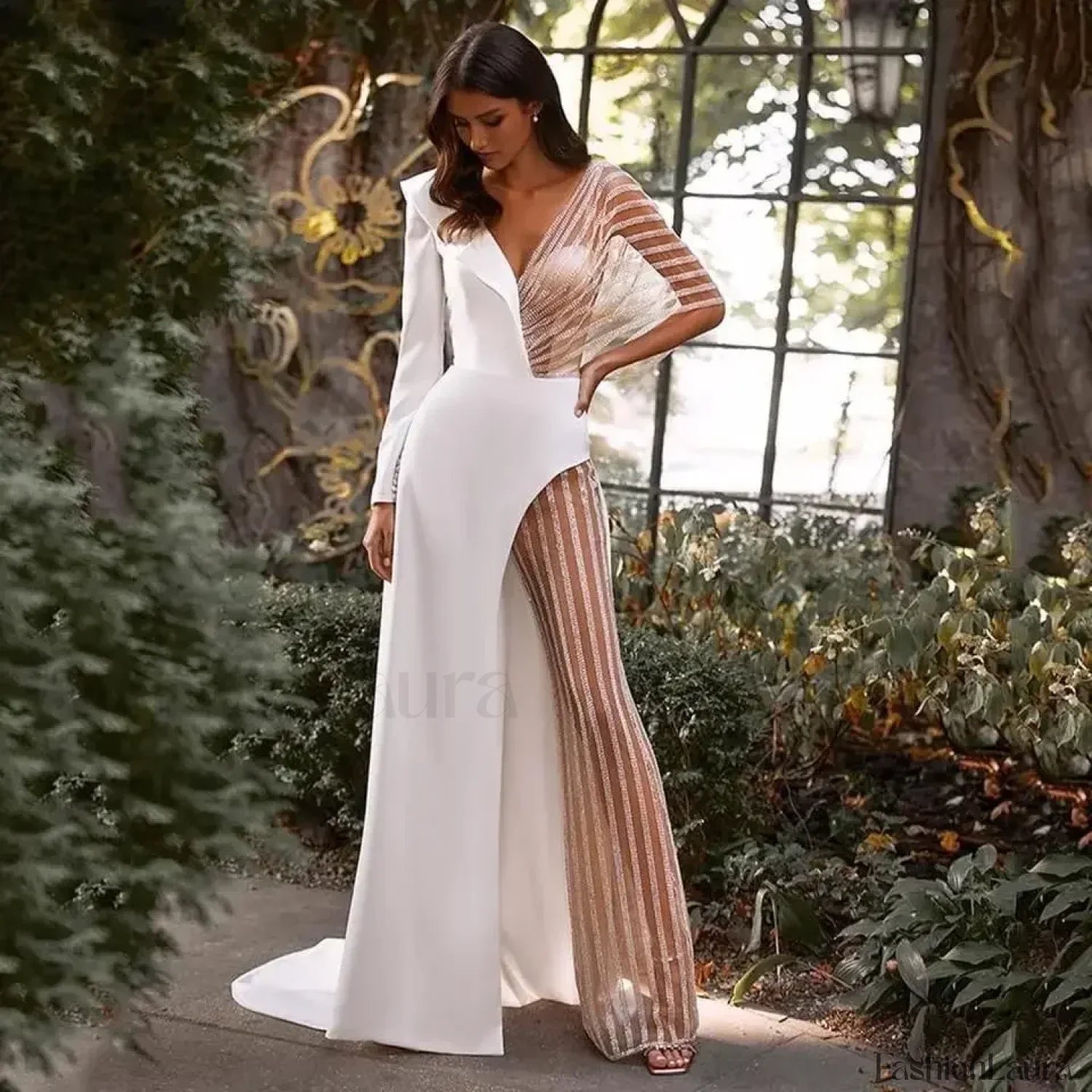 Wedding Attire Long Sleeve Tulle V-neck Back Slit Sexy Wedding Evening Prom Dress