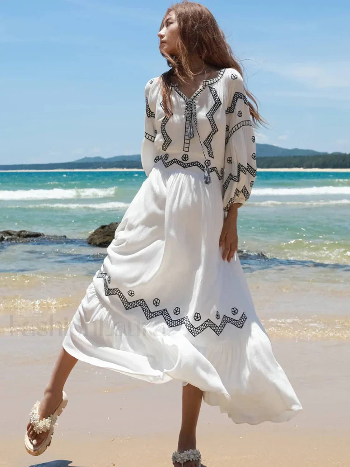 White Retro V Neck Boho Dress WHITE / S