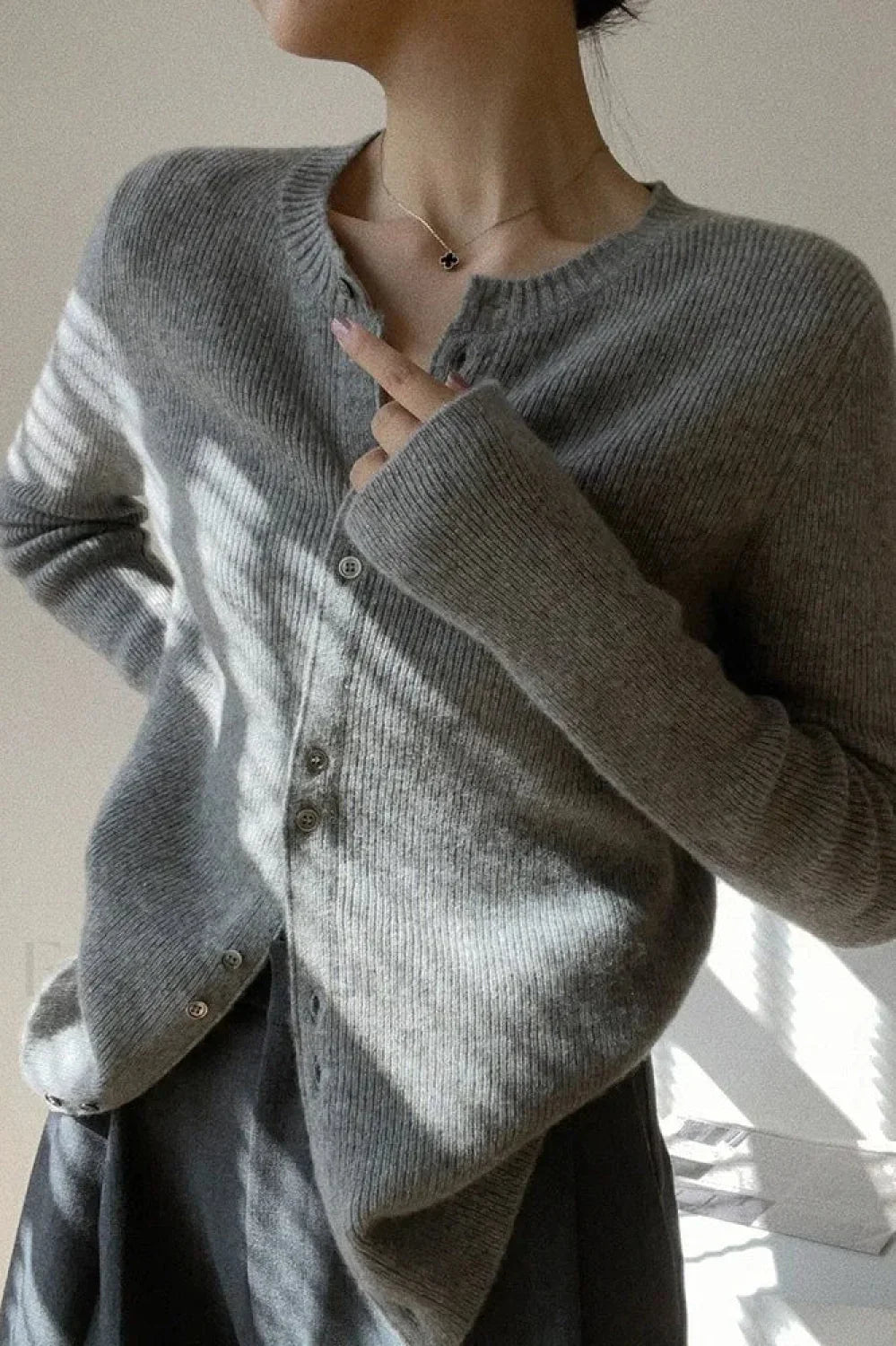 Women's Casual Solid Round Neck Cardigan
