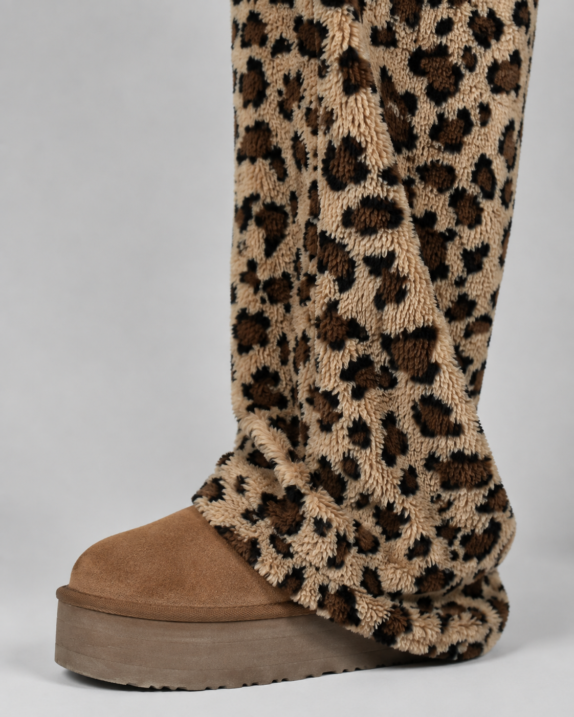 Fuzzy Leopard Print High Waist Wide Leg Pants 2