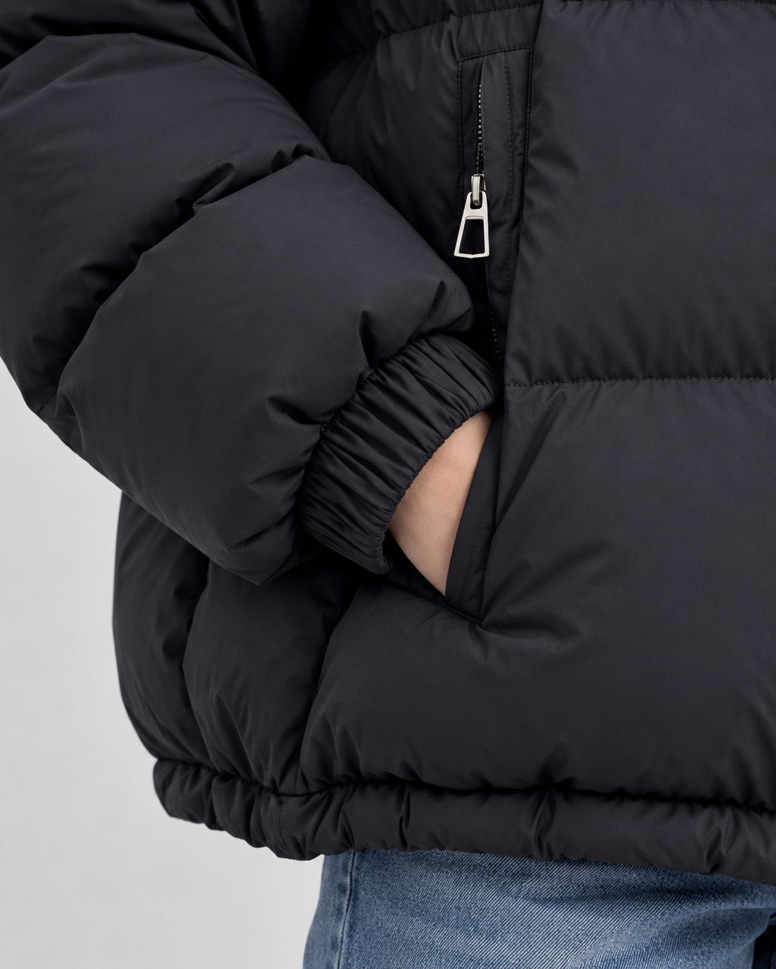 Women's Oversized Hooded Puffer Jacket - Zip-Front