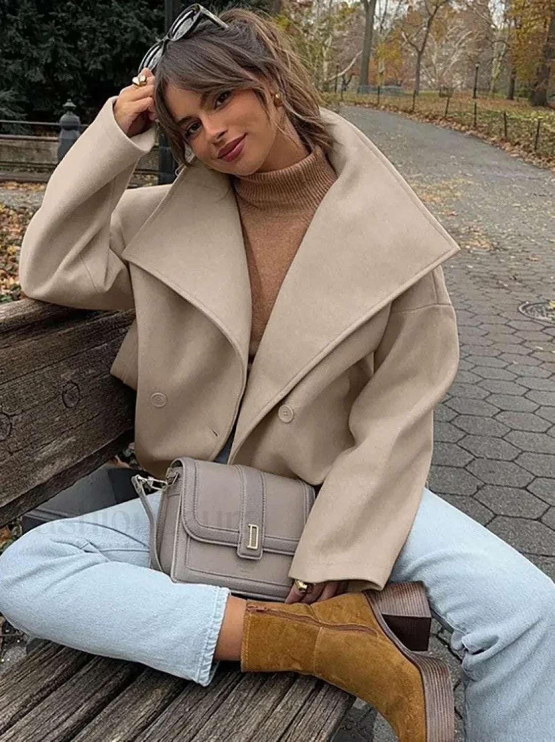 Women's Wide Lapel Faux-wool Blend Coat Overcoats