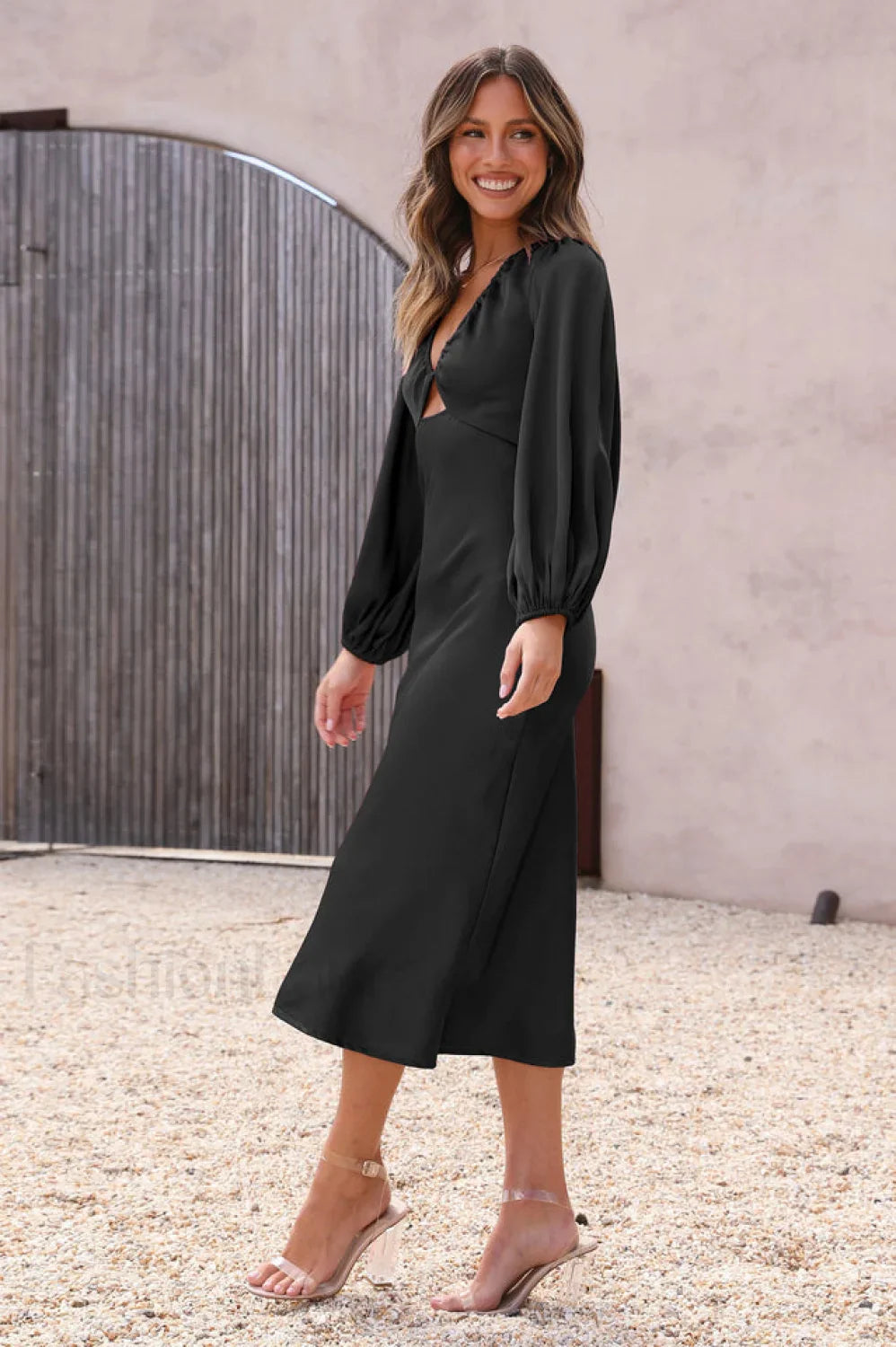 Wren Long Sleeve Charming Twist Maxi Dress