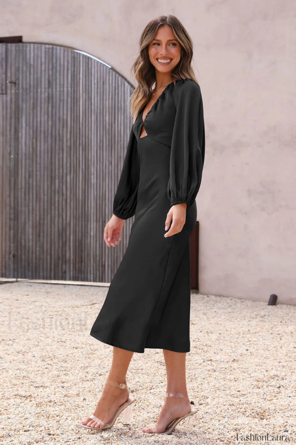 Wren Long Sleeve Charming Twist Maxi Dress