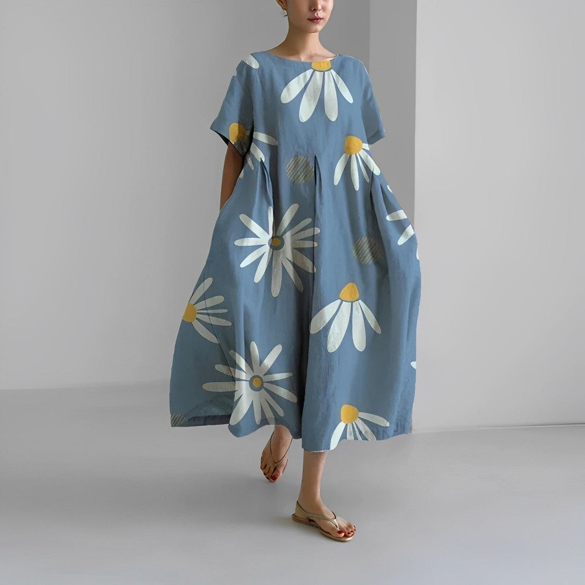 Abstract Floral Round Neck Short Sleeve Pleated Maxi Dress