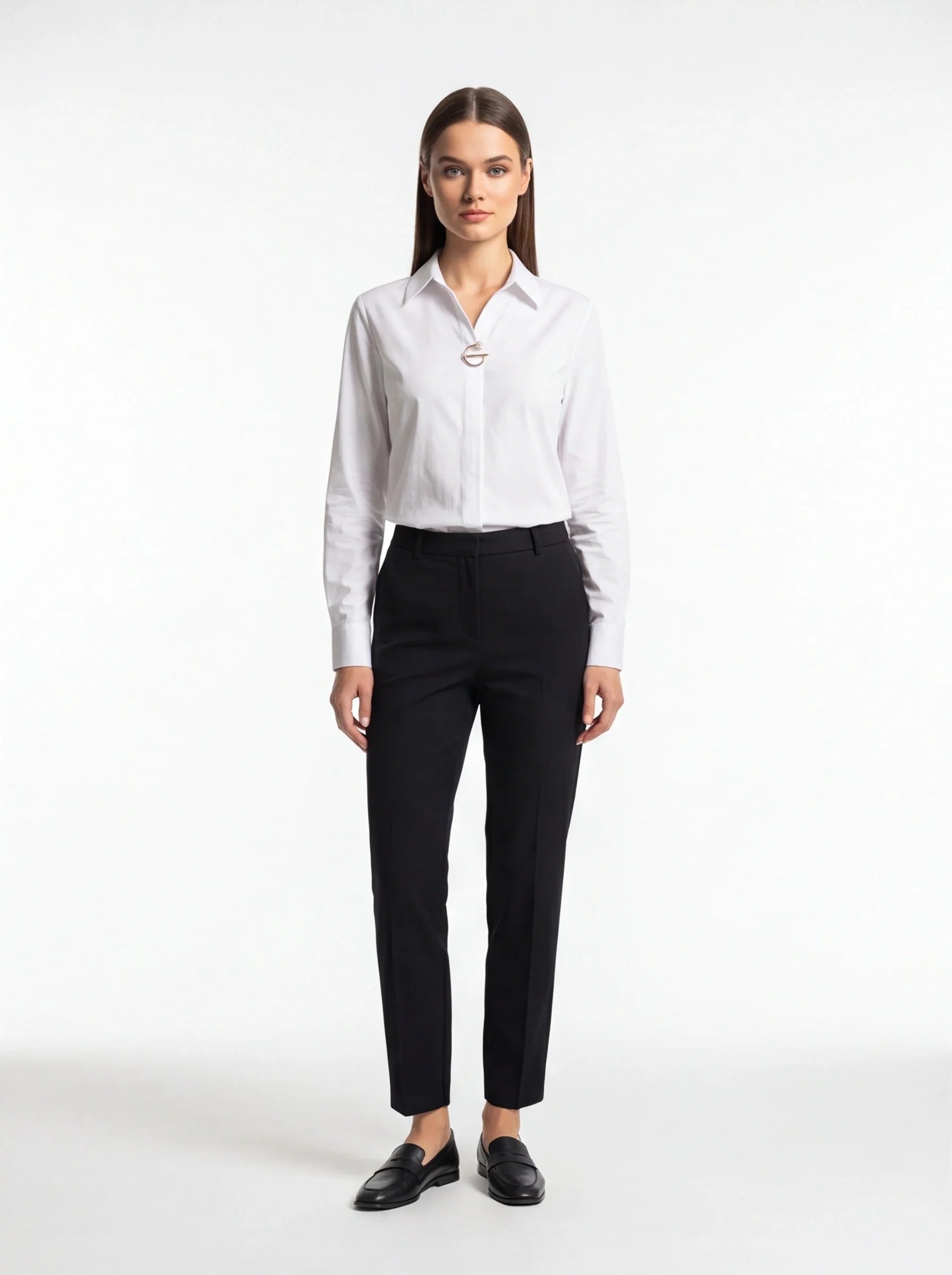 Chic Minimalist Long Sleeve Blouse with Soft Fabric and Tailored Fit