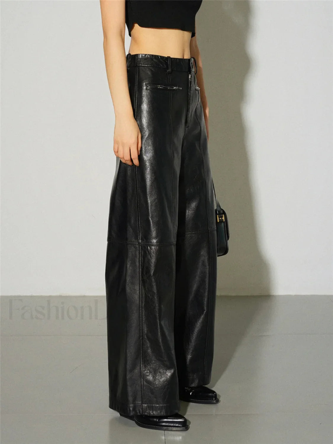 Zippered Faux Leather Trendy Straight Leg Mid-waist Pants